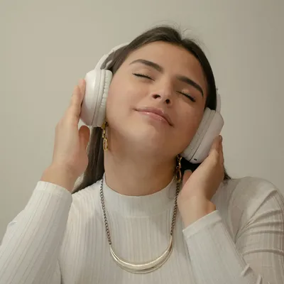 girl listening to music